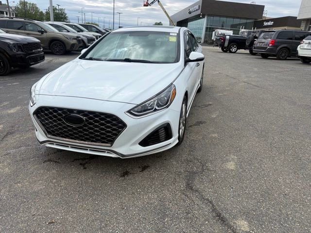 Used 2018 Hyundai Sonata Sport w/ Cargo Package FWD image 3