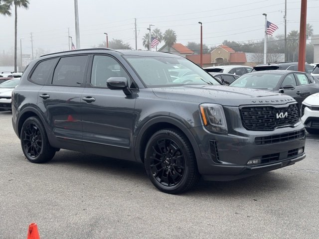 Used 2022 Kia Telluride SX w/ SX Prestige Package image 5
