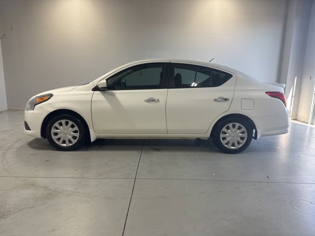 Used 2016 Nissan Versa SV image 10