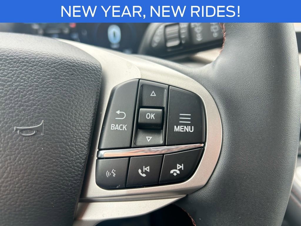New 2026 Ford Explorer Active image 35