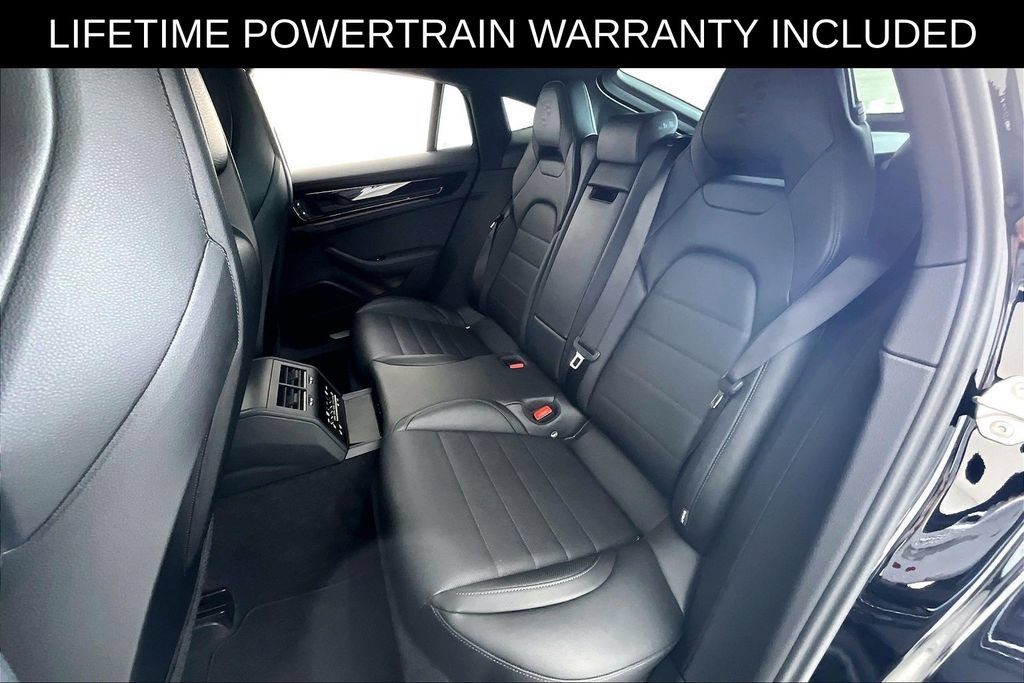 Used 2025 Porsche Panamera 4 w/ Premium Package AWD/4WD image 34