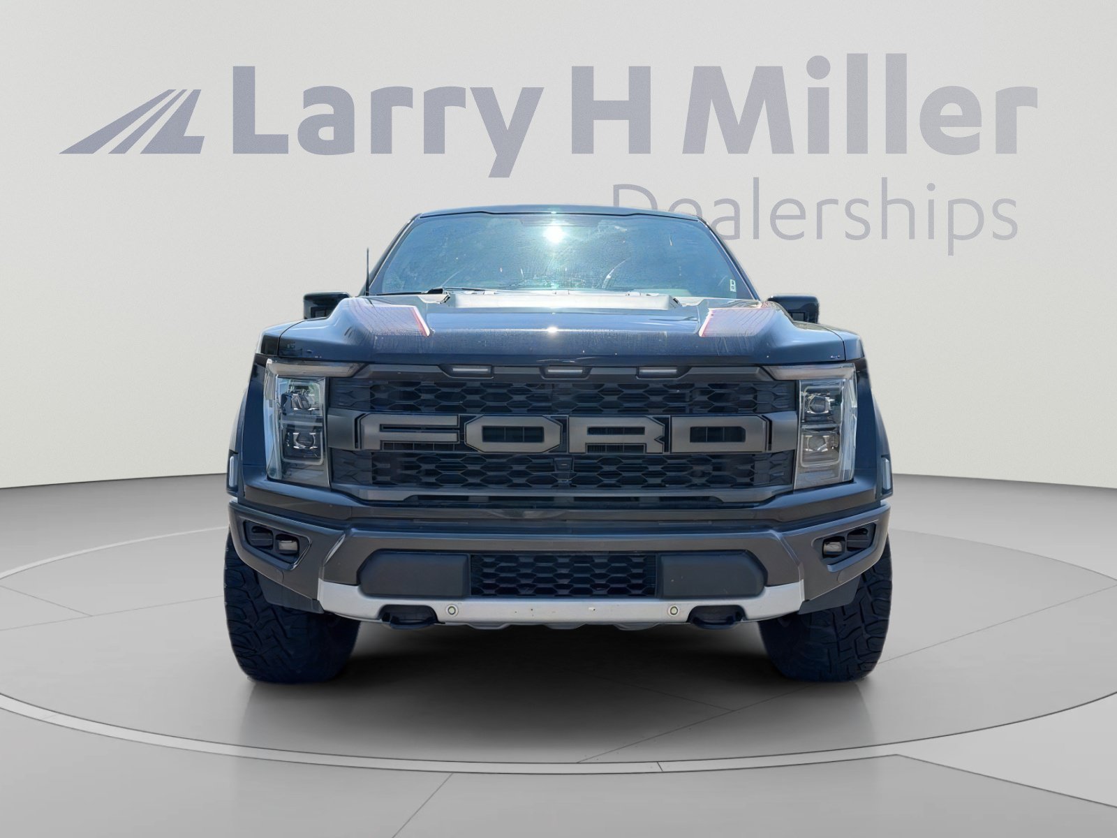 Used 2022 Ford F150 Raptor w/ Equipment Group 801A High AWD/4WD image 8