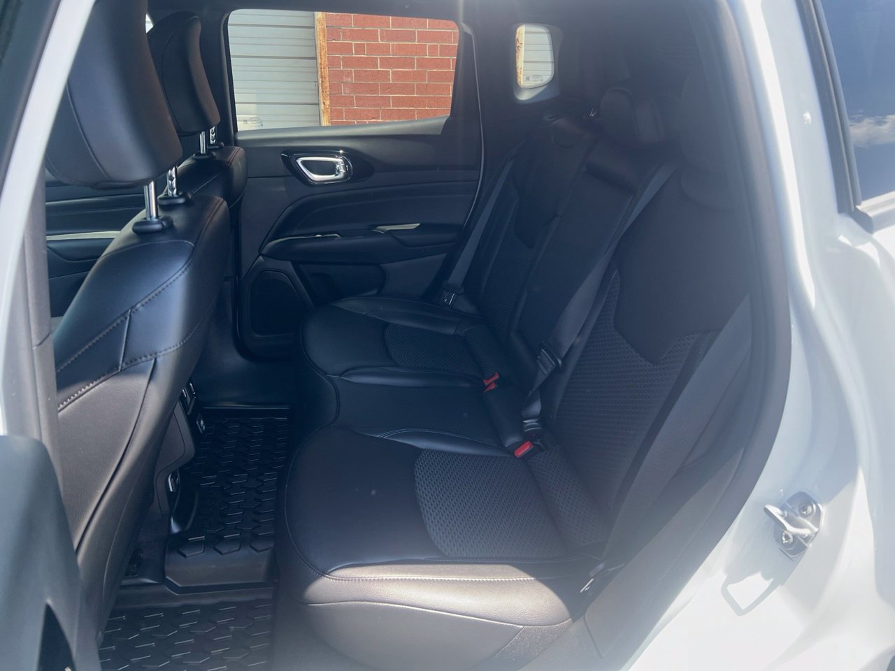 New 2026 Jeep Compass Latitude AWD/4WD image 17