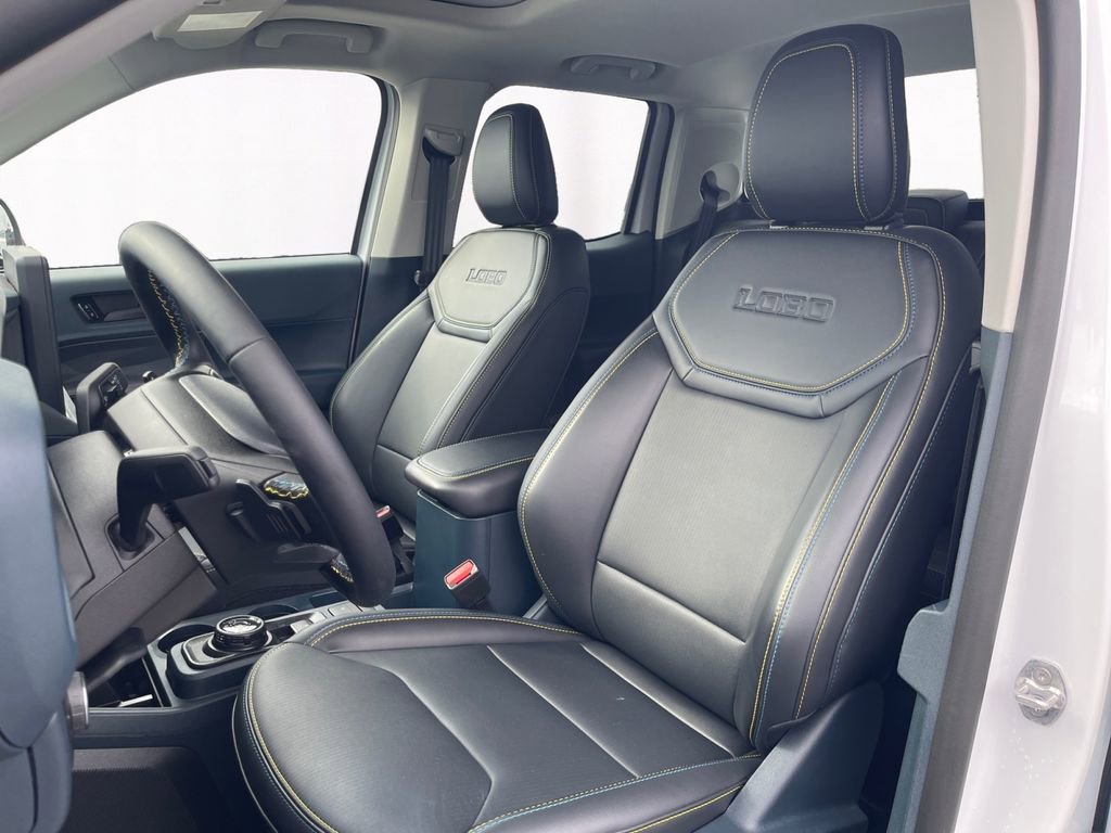 Used 2025 Ford Maverick Lobo image 9