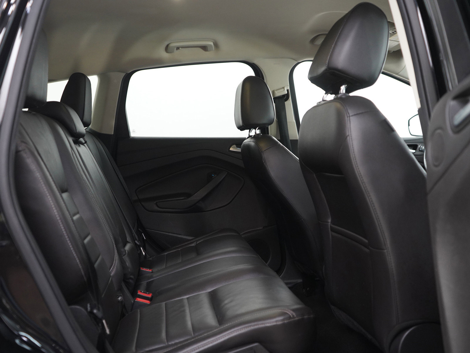 Used 2016 Ford Escape Titanium AWD/4WD image 12