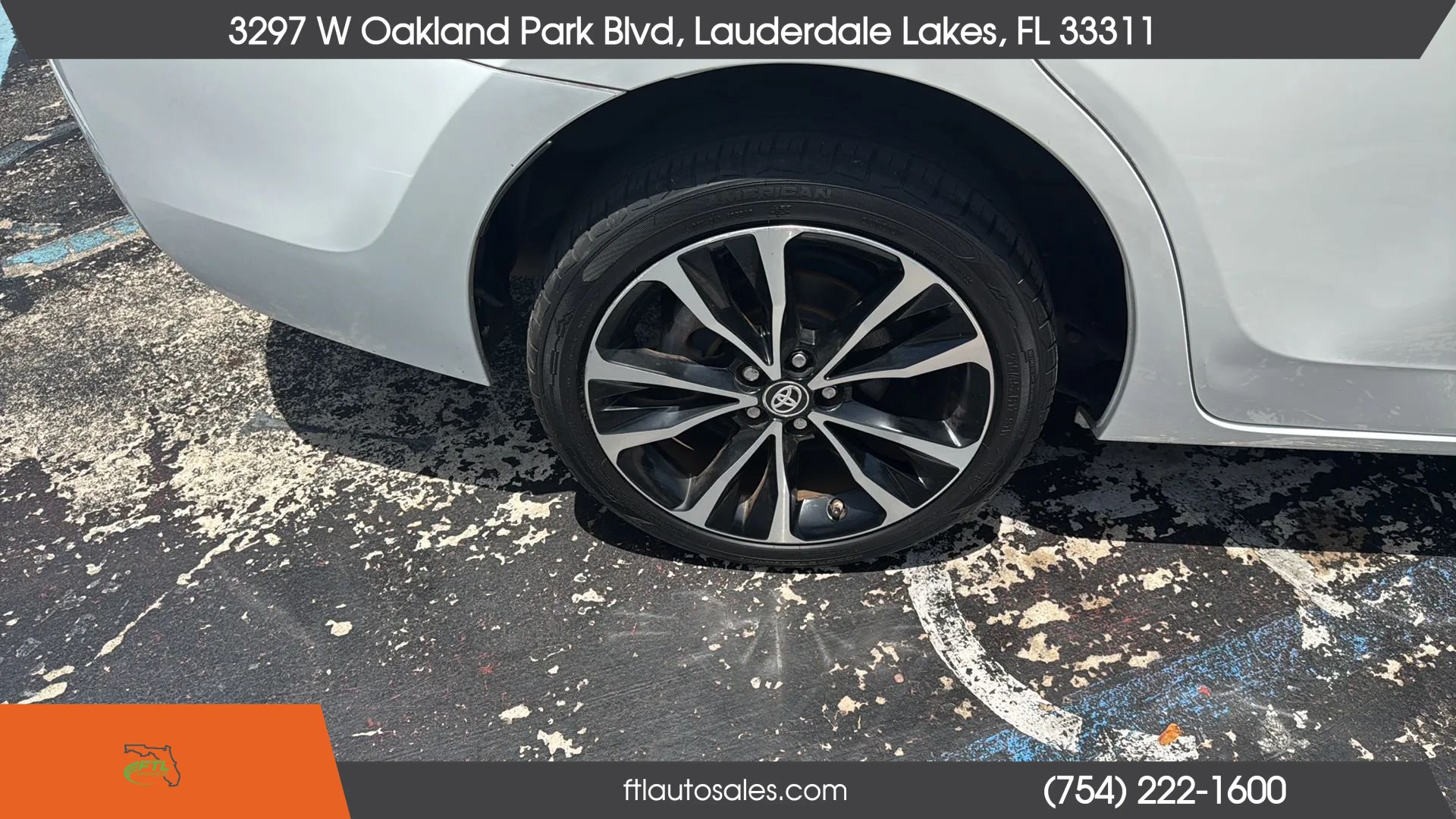 Used 2017 Toyota Corolla SE FWD image 11