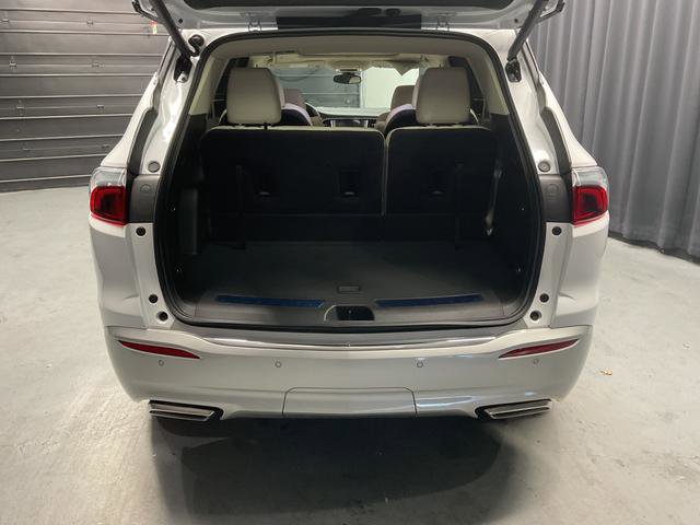 Used 2023 Buick Enclave Essence w/ Experience Buick Package image 6