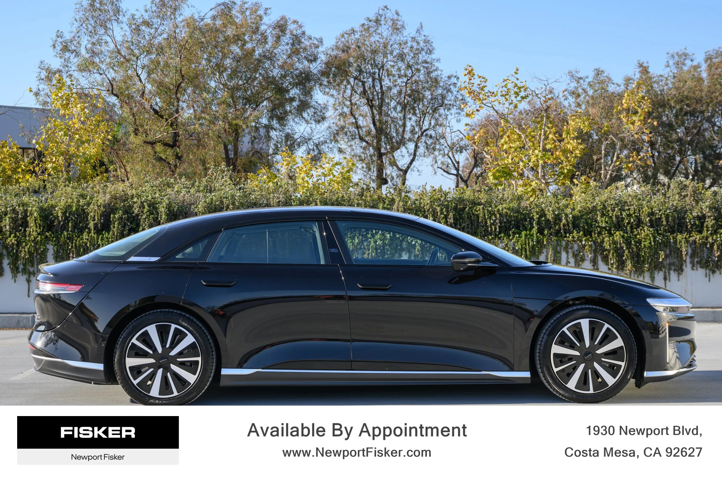 Used 2025 Lucid Air Touring AWD/4WD image 9