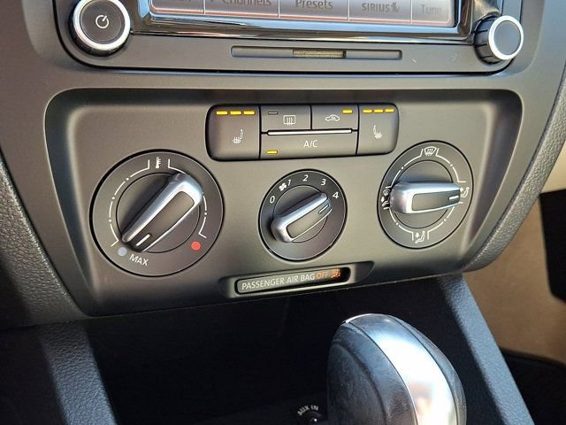 Used 2014 Volkswagen Jetta SE FWD image 21