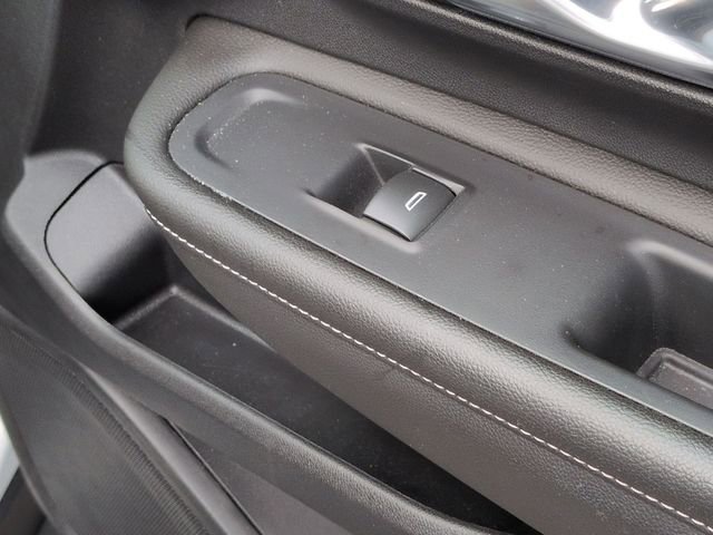 Used 2022 GMC Terrain SLE w/ Driver Convenience Package image 42