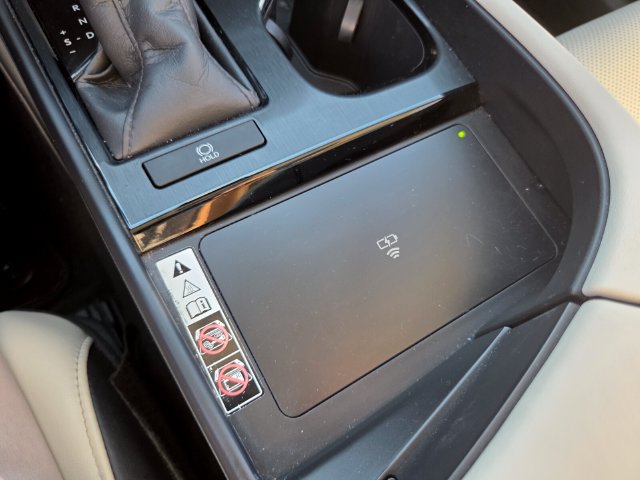 Used 2024 Lexus ES 350 w/ Premium Package FWD image 22
