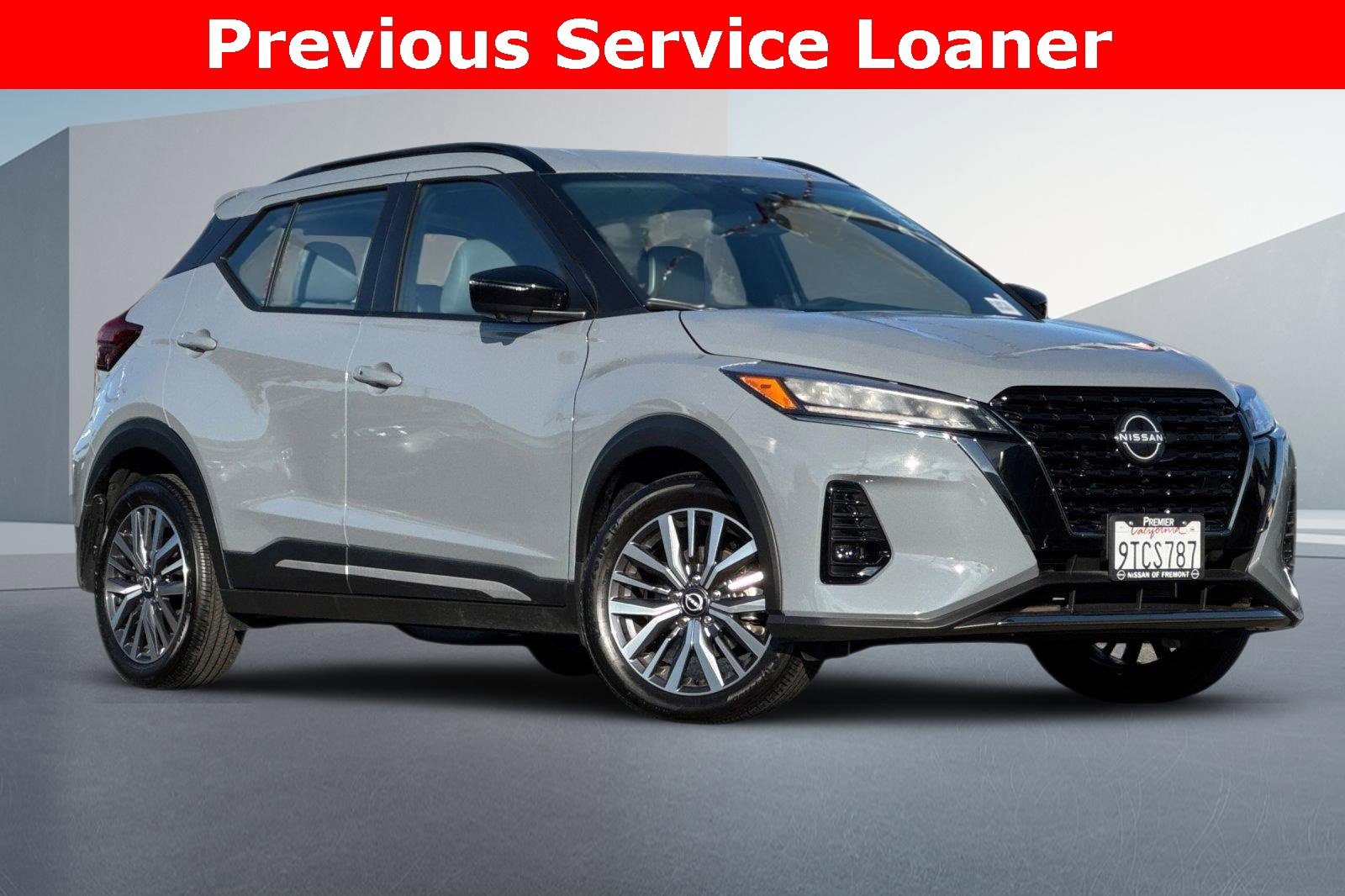 Certified 2024 Nissan Kicks SR w/ SR Premium Package image 2