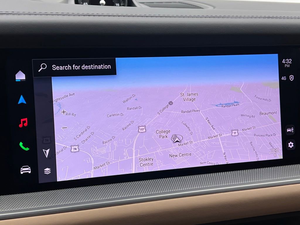 Certified 2025 Porsche Cayenne Coupe AWD/4WD image 13