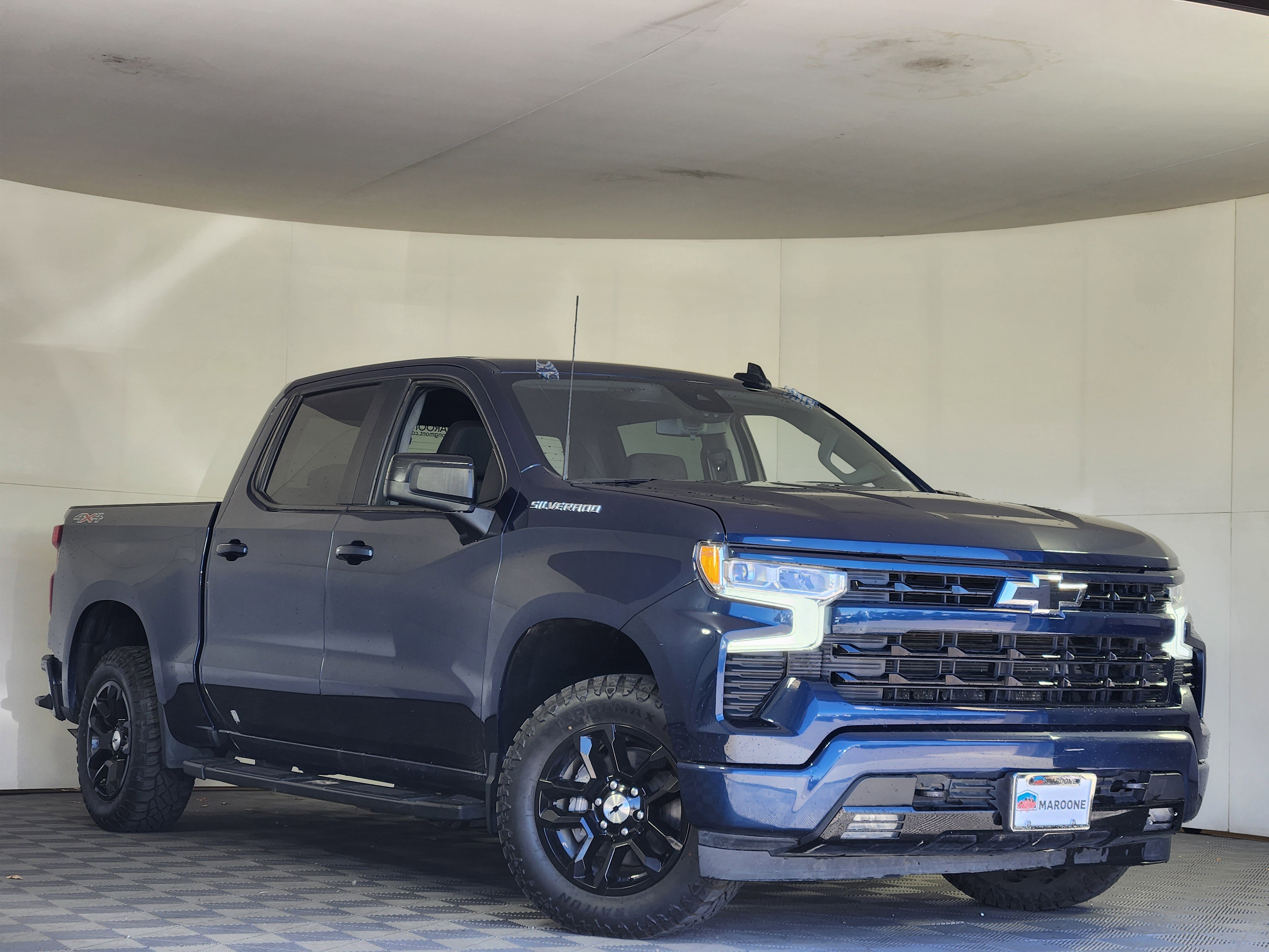 Used 2022 Chevrolet Silverado 1500 RST image 1