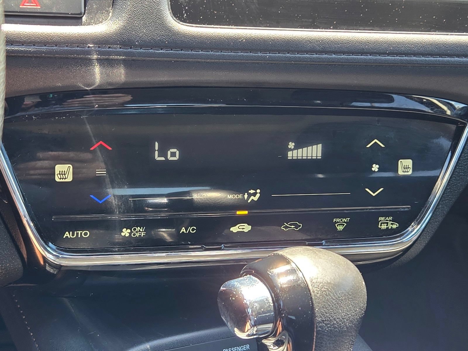 Used 2018 Honda HR-V EX image 26