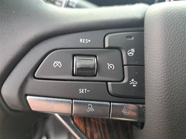 Certified 2023 Cadillac Escalade Premium Luxury w/ Performance Package AWD/4WD image 57