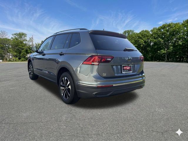 Used 2023 Volkswagen Tiguan S AWD/4WD image 6