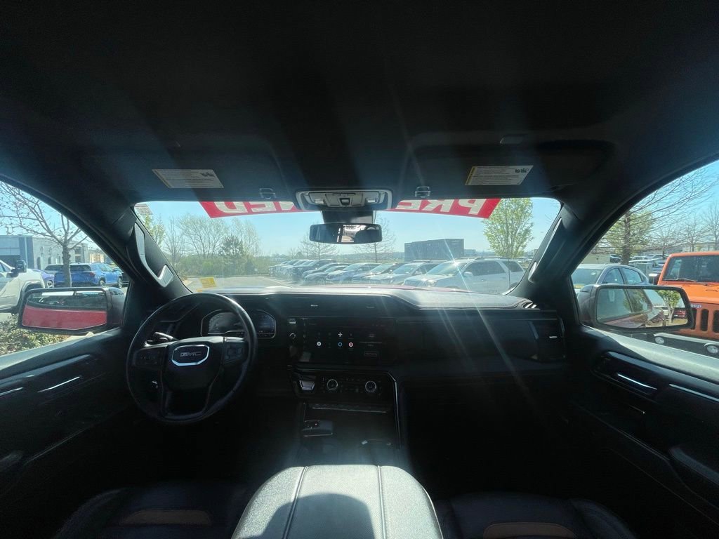 Used 2024 GMC Sierra 1500 AT4 w/ AT4 Premium Package image 27