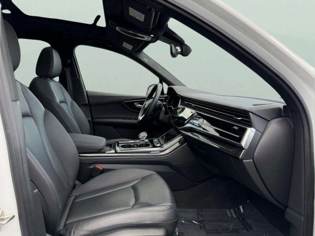 Certified 2023 Audi Q7 3.0T Premium Plus w/ Premium Plus Package AWD/4WD image 32