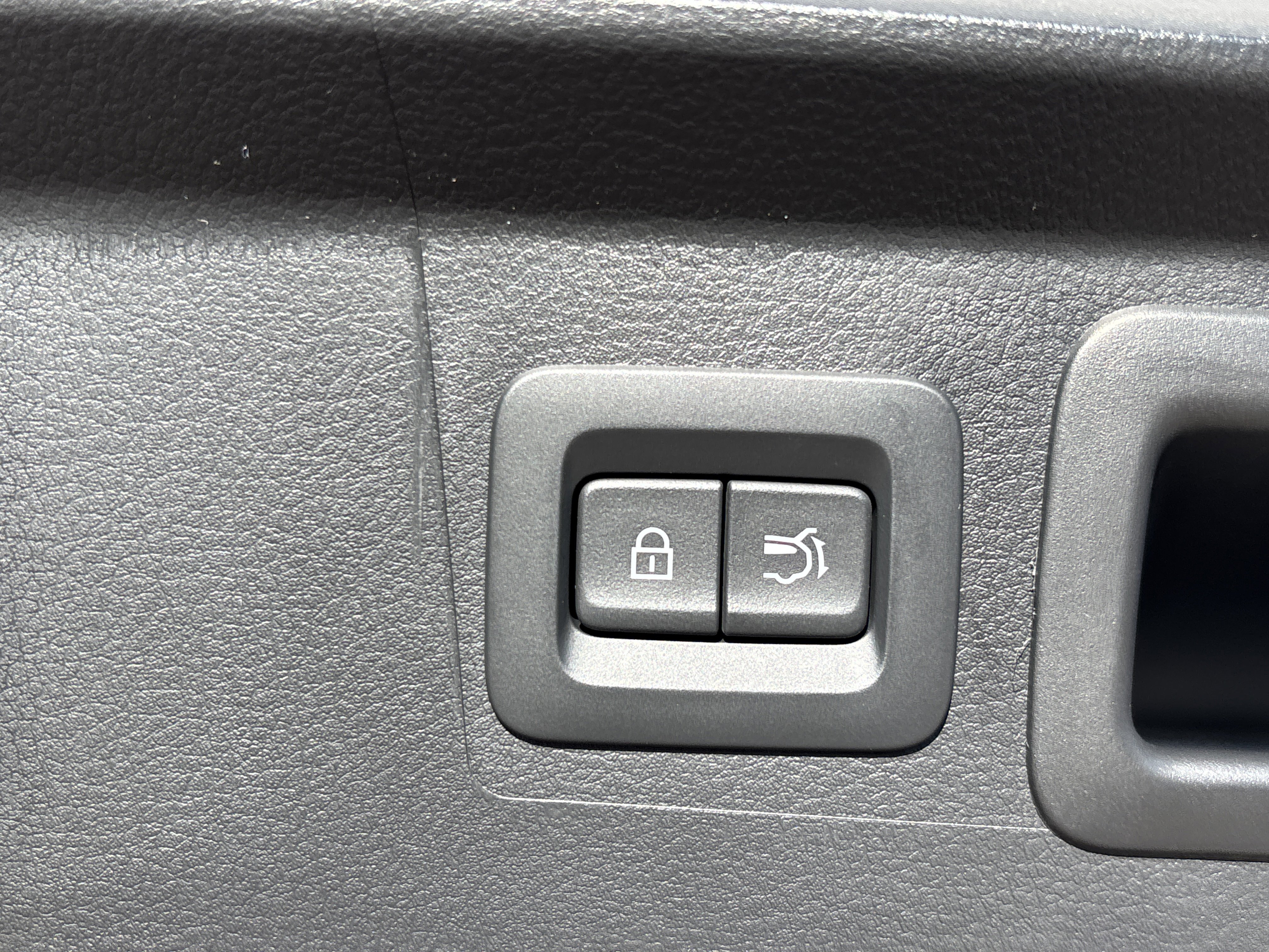 New 2026 MAZDA CX-50 AWD 2.5 S w/ Weather Package image 8