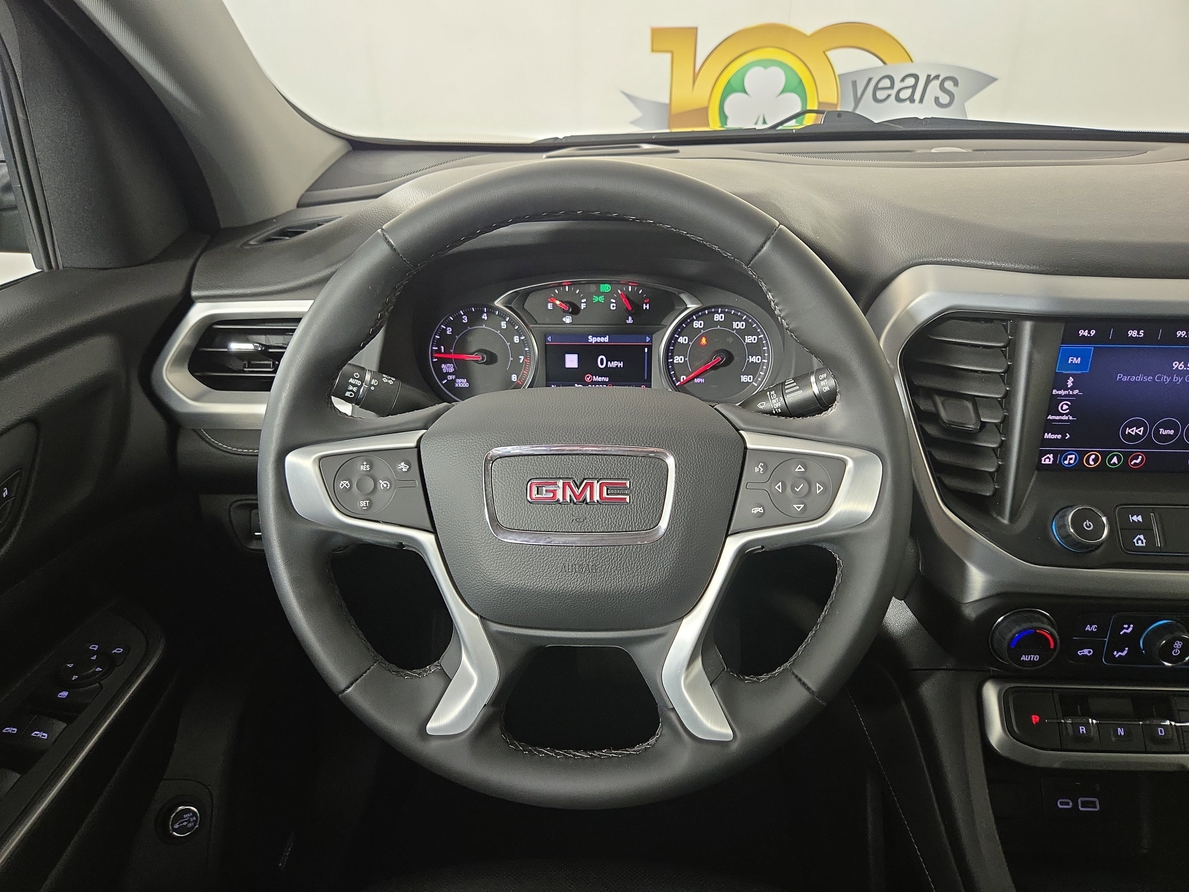 Certified 2023 GMC Acadia SLT image 15