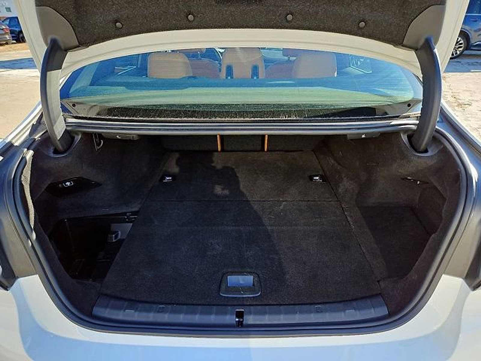 Used 2023 BMW 530e xDrive image 29