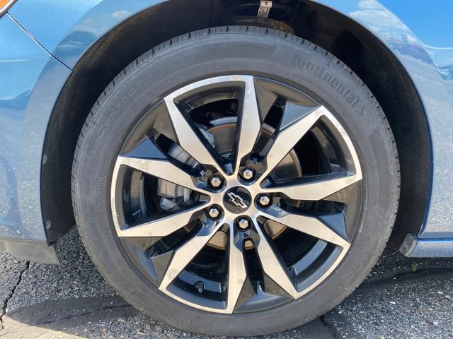 Certified 2025 Chevrolet Malibu RS FWD image 21