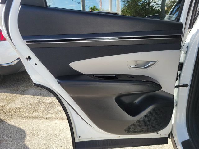 Certified 2022 Hyundai Tucson SEL w/ Convenience Package FWD image 10