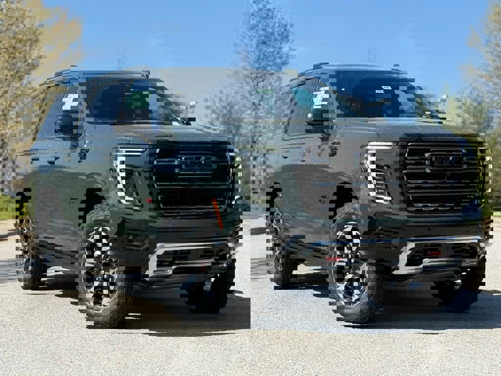 New 2026 GMC Yukon AT4 image 2