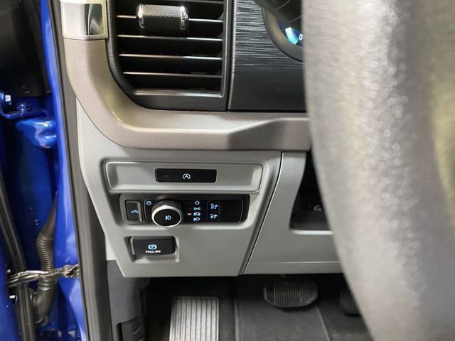 Used 2025 Ford F150 XLT image 33