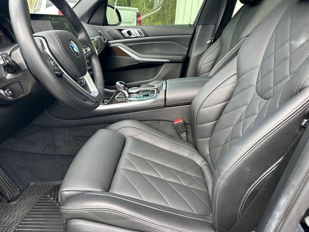 Used 2023 BMW X5 xDrive40i w/ Premium Package image 10