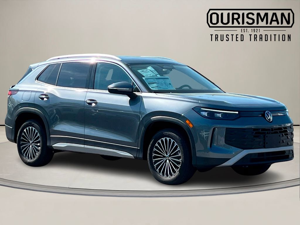 New 2026 Volkswagen Tiguan S AWD/4WD image 1