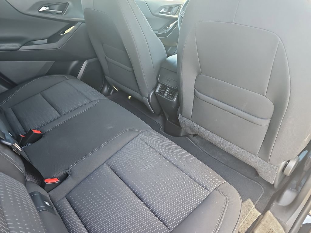 Used 2025 Chevrolet Equinox LT AWD/4WD image 11
