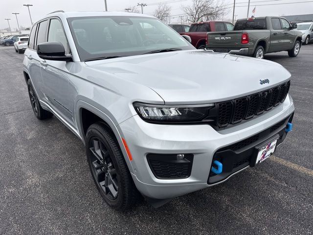 Used 2023 Jeep Grand Cherokee 30th Anniversary image 14