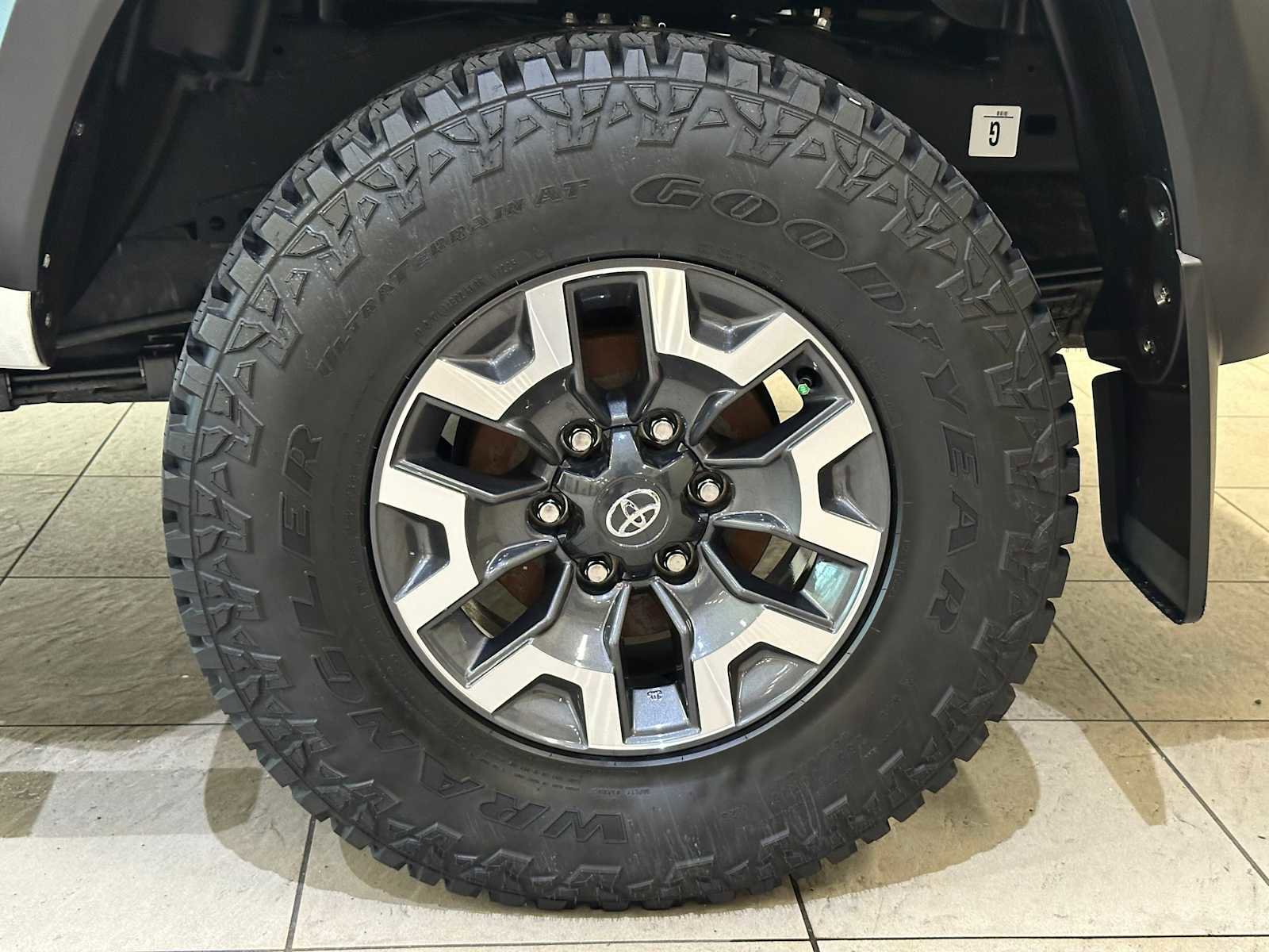 Certified 2023 Toyota Tacoma TRD Off-Road w/ Technology Package image 9