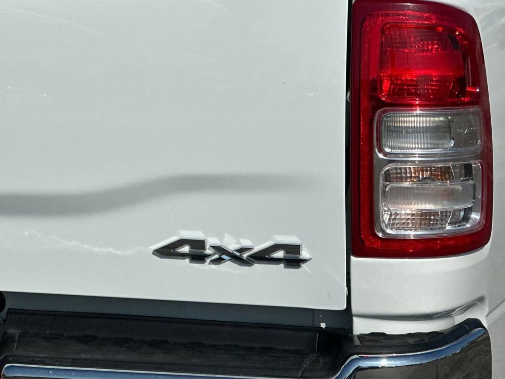 Used 2024 RAM 3500 Big Horn image 24