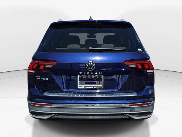 Used 2023 Volkswagen Tiguan SE FWD image 4