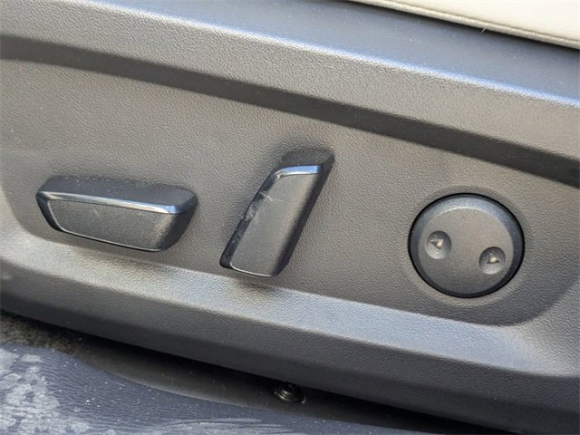 New 2025 Mitsubishi Outlander SE image 23