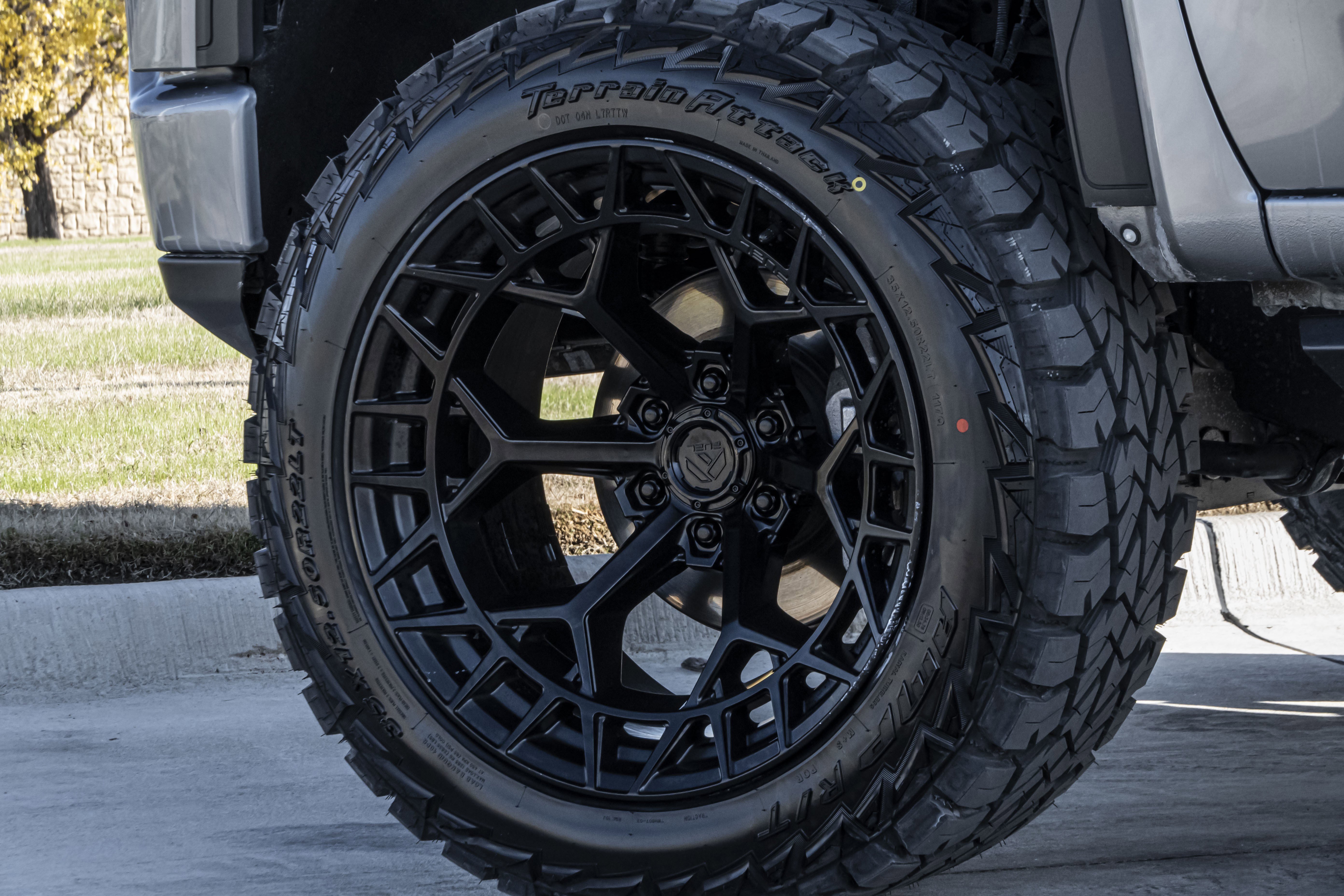 Used 2025 GMC Sierra 1500 Elevation image 38