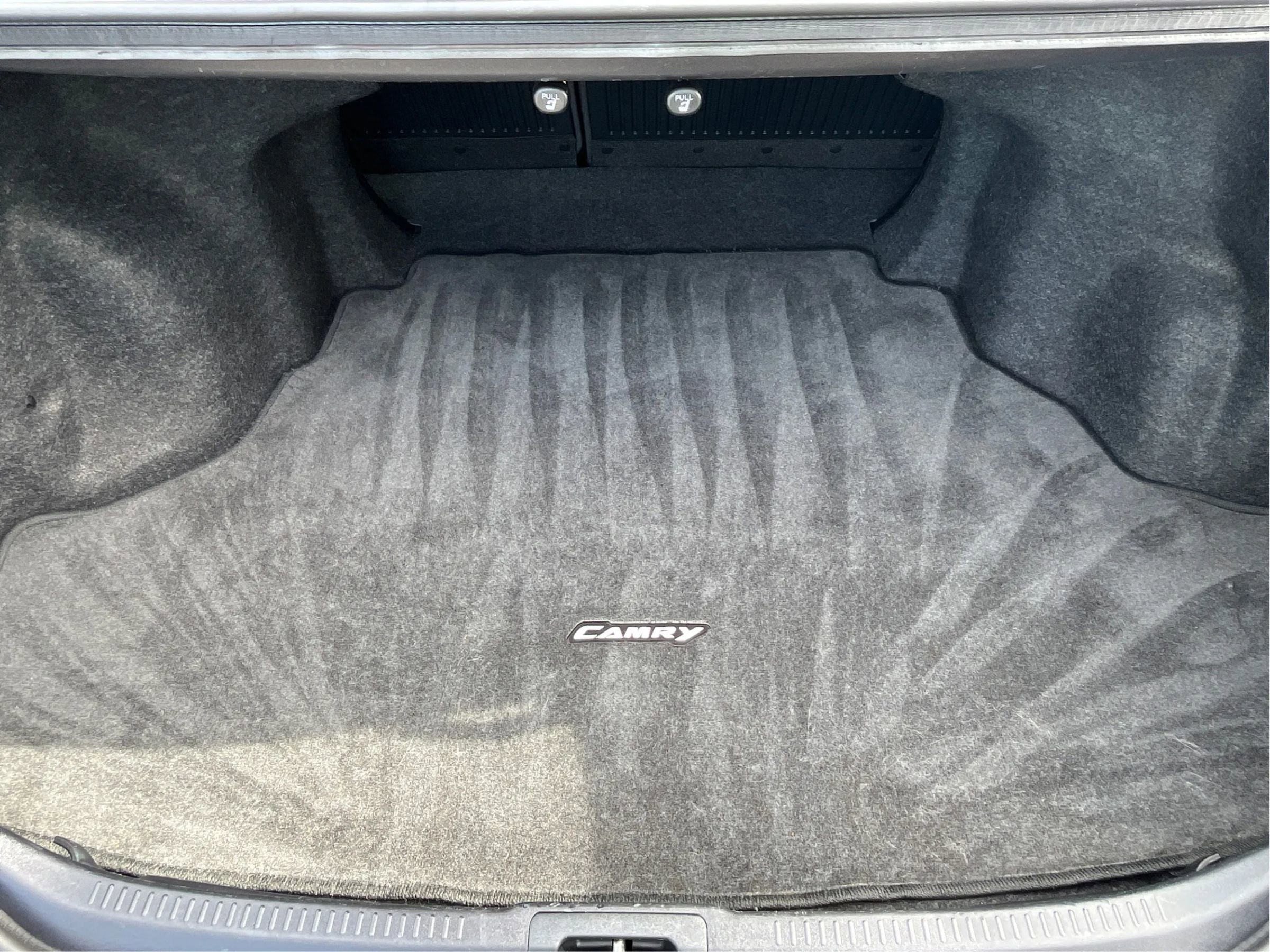 Used 2014 Toyota Camry SE image 20