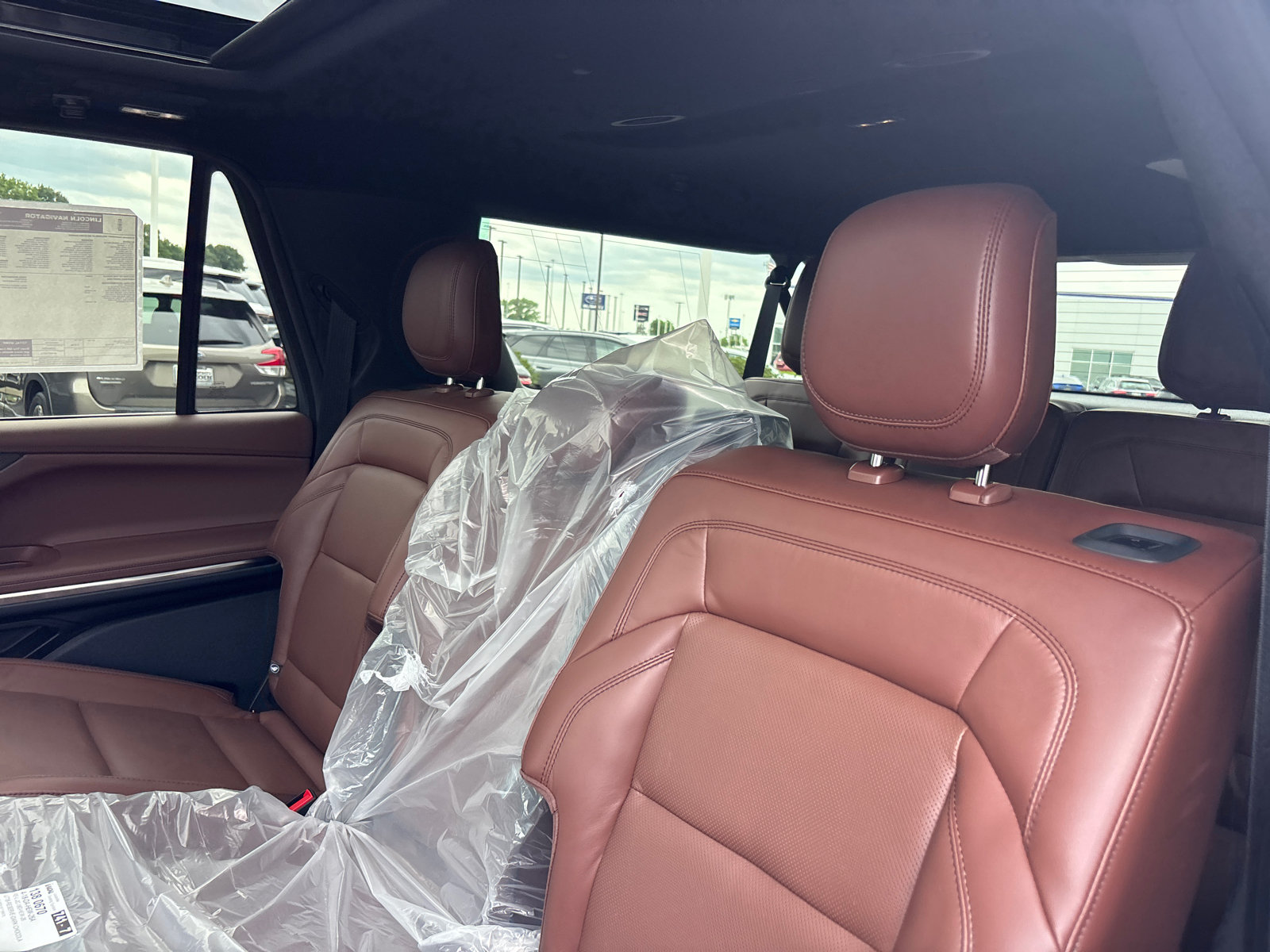 New 2026 Lincoln Navigator L Reserve AWD/4WD image 26