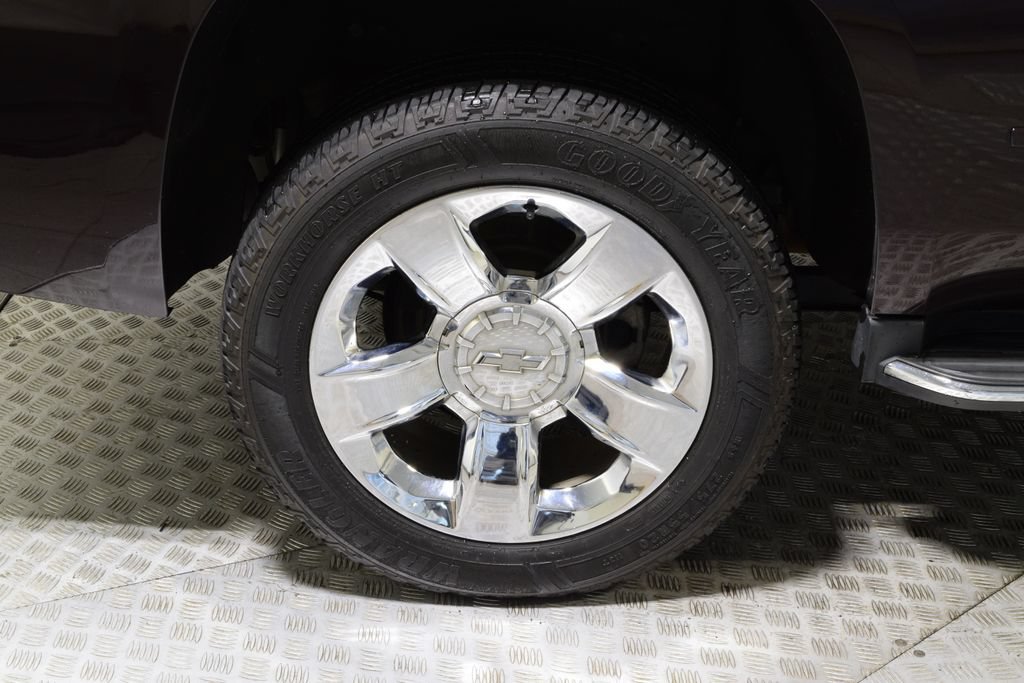 Used 2020 Chevrolet Tahoe Premier AWD/4WD image 36