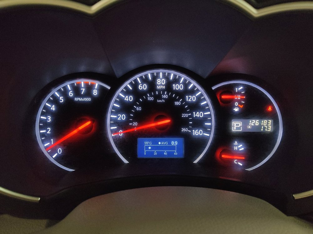 Used 2015 Nissan Quest SV image 23