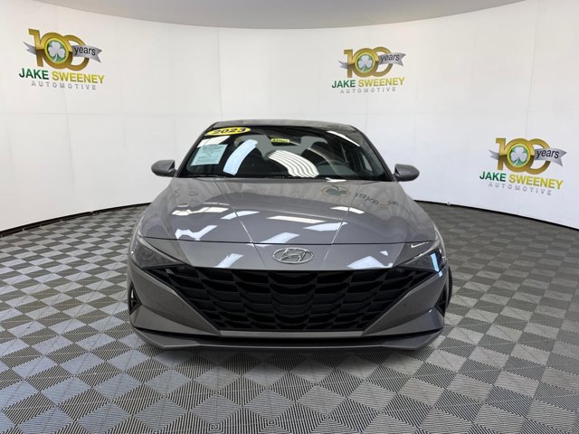 Used 2023 Hyundai Elantra SEL w/ Cargo Package FWD image 3