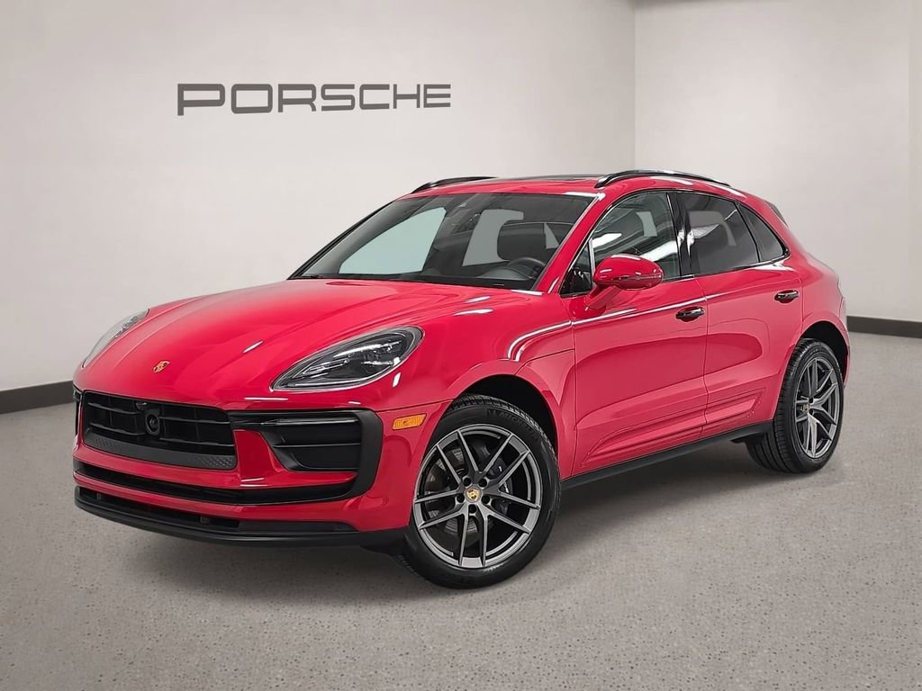 Used 2025 Porsche Macan AWD/4WD image 1