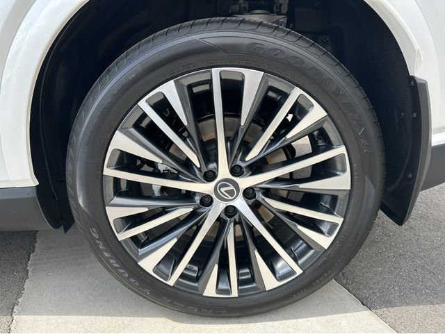 New 2026 Lexus RX 350 AWD/4WD image 17