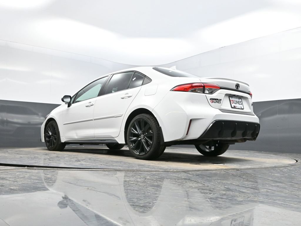 Used 2023 Toyota Corolla SE image 36