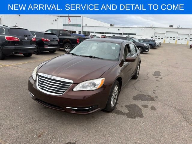 Used 2012 Chrysler 200 Touring w/ Cold Weather Group FWD video 1