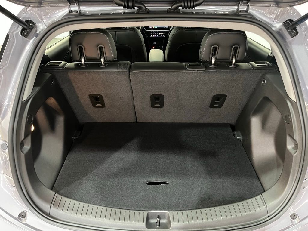 Certified 2022 Chevrolet Bolt EUV LT image 13