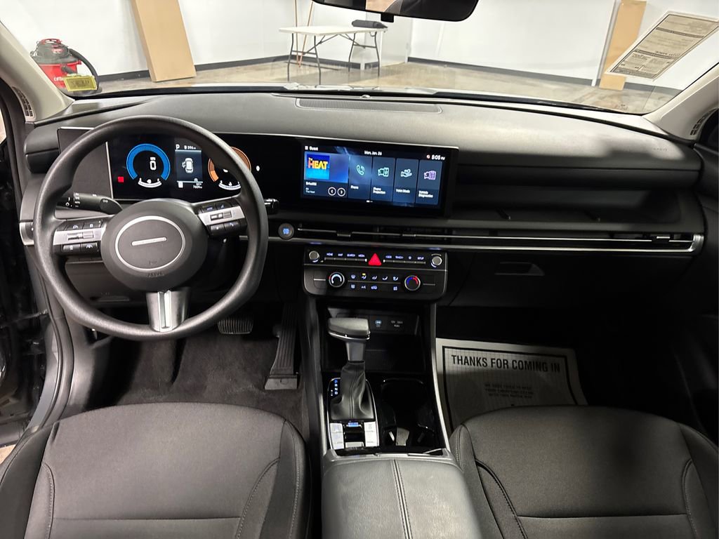 Certified 2025 Hyundai Tucson SE image 20